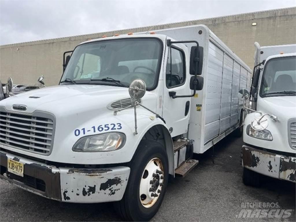 Freightliner M2106 饮料运输车