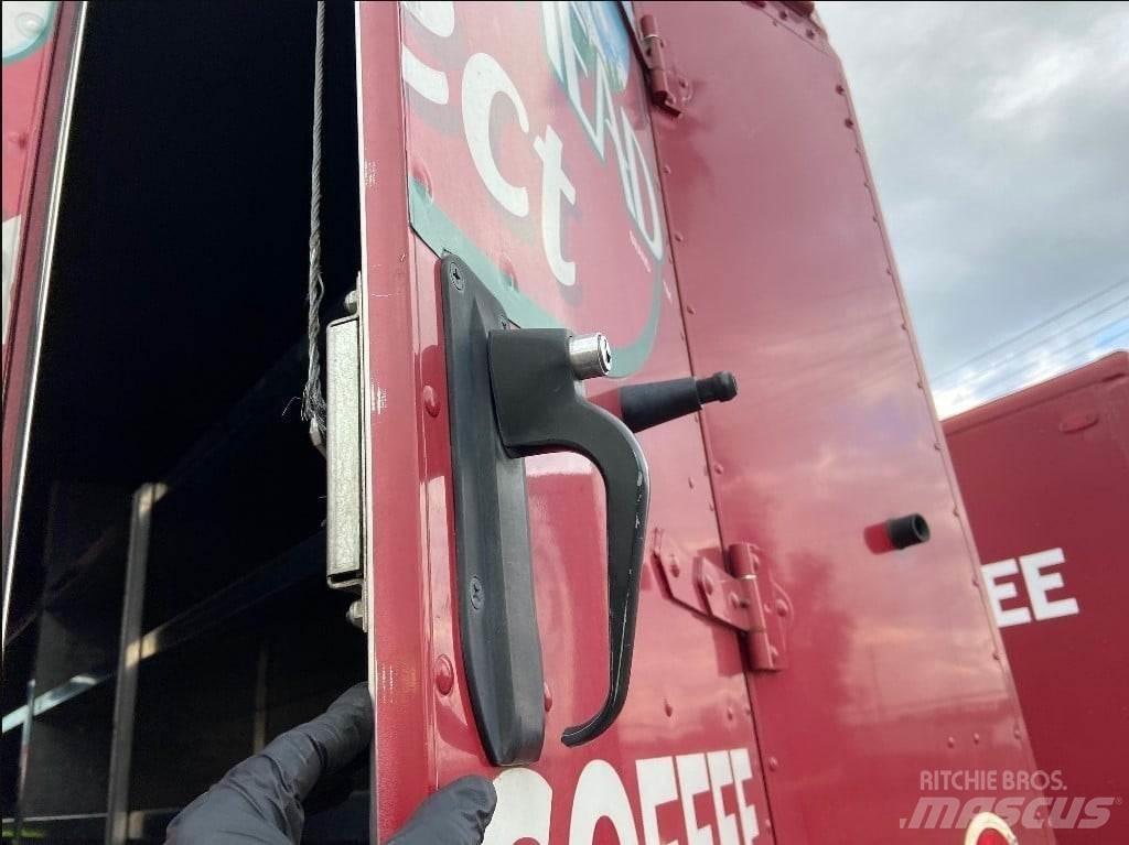 Freightliner MT45 商务面包车