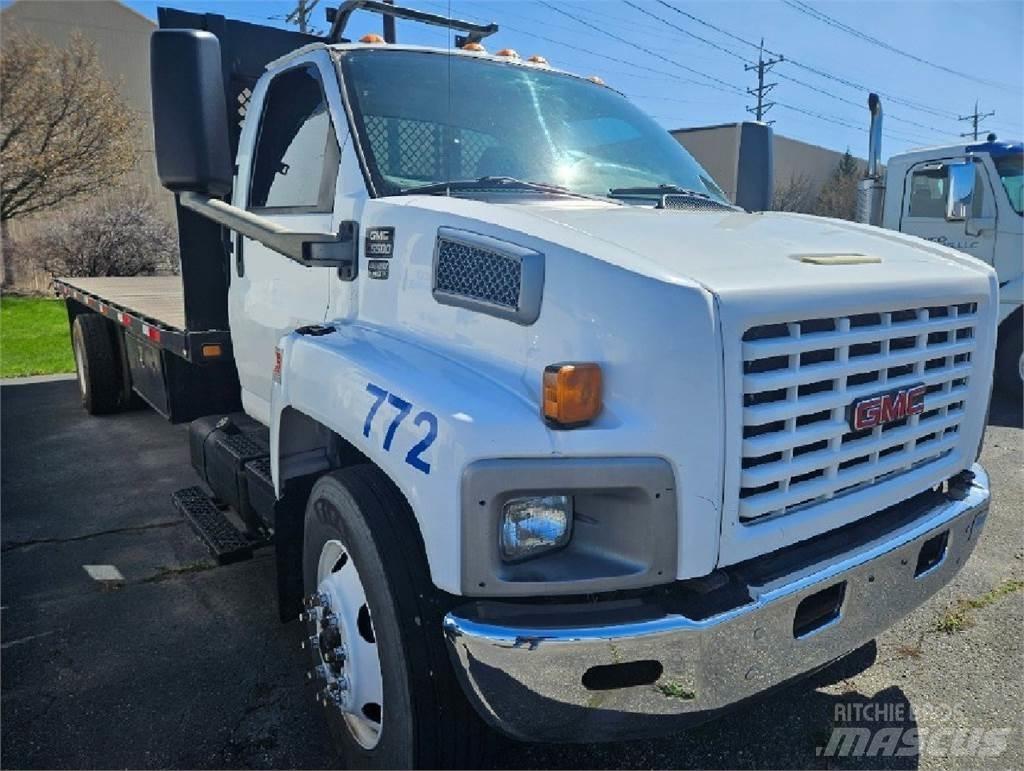 GMC C6500 平板栏板货车
