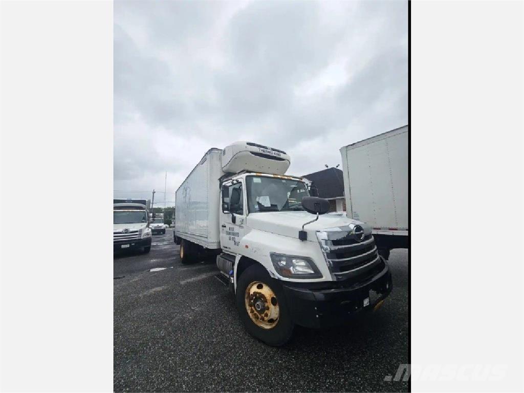 Hino 268 冷藏车
