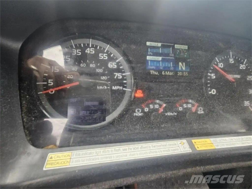 Hino 268 冷藏车