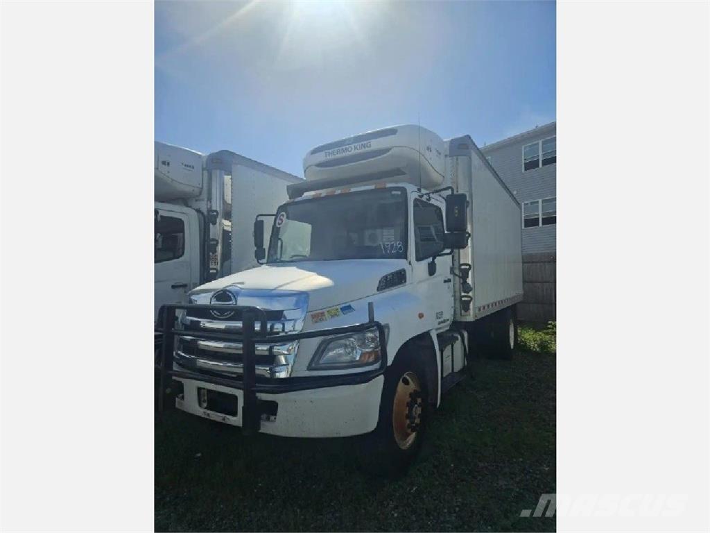 Hino 268 冷藏车