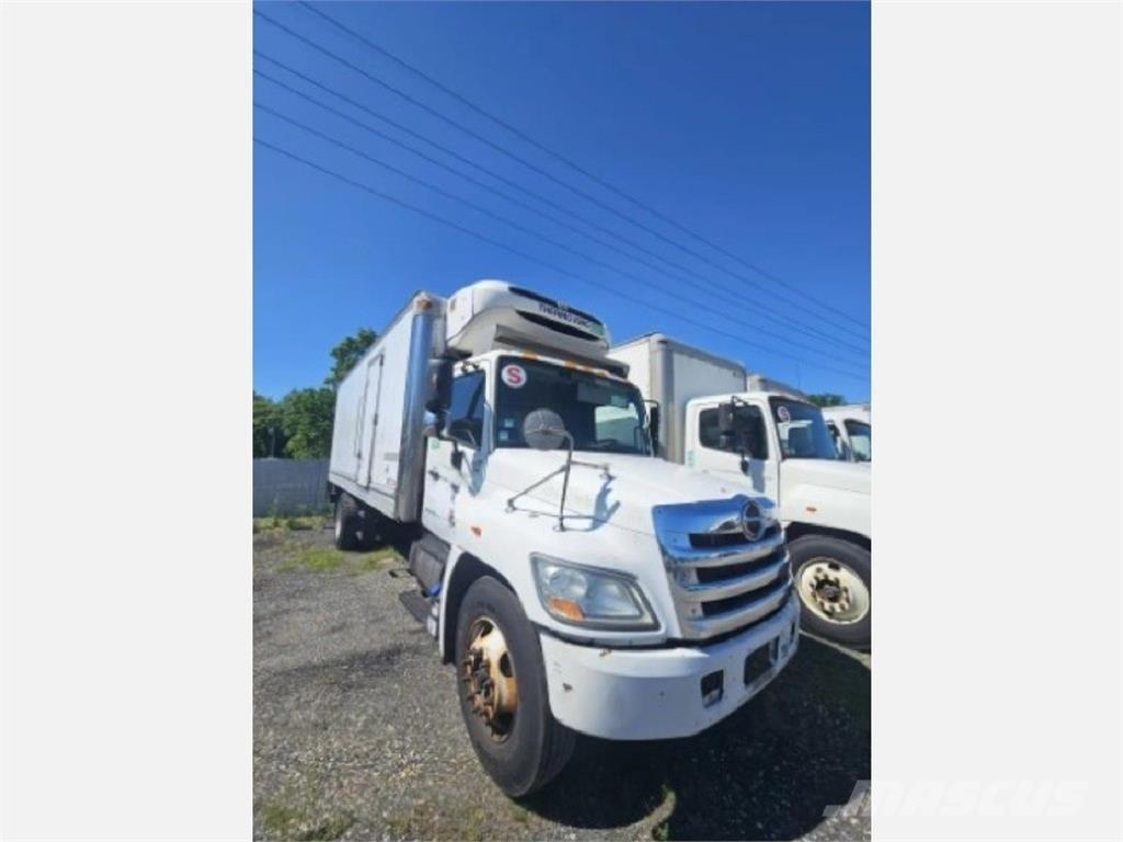Hino 268 冷藏车