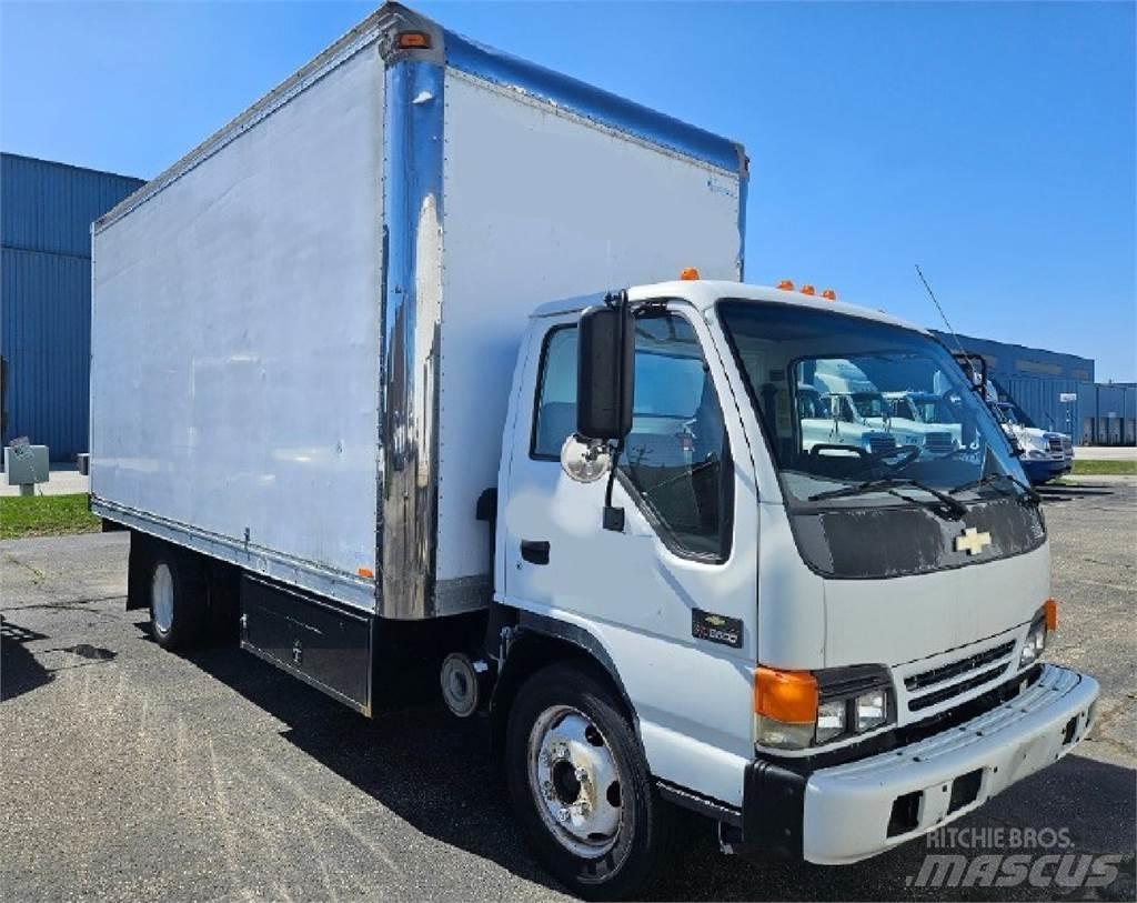 Isuzu NPR 厢式货车