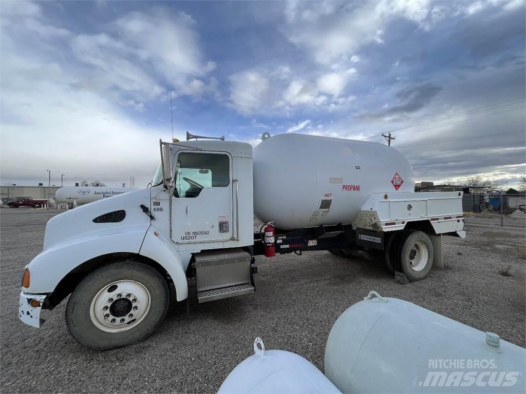 Kenworth T300 其他货车