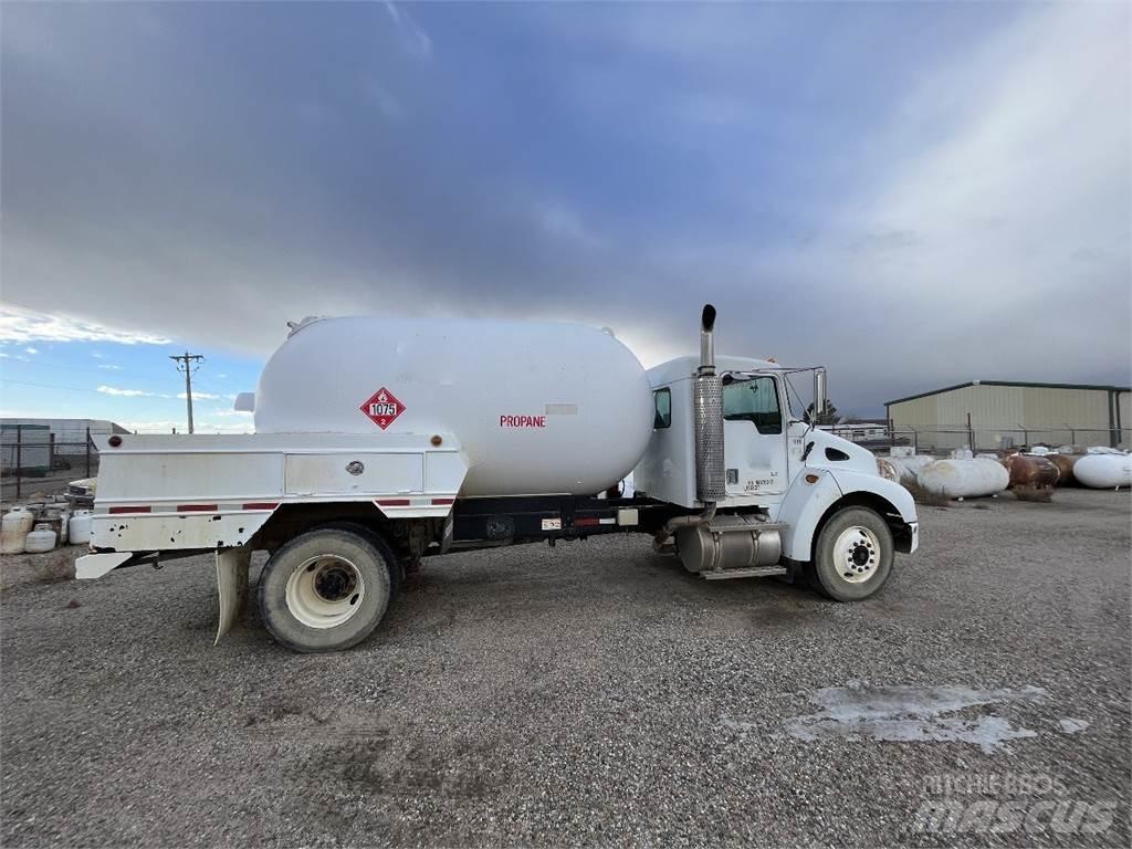 Kenworth T300 其他货车
