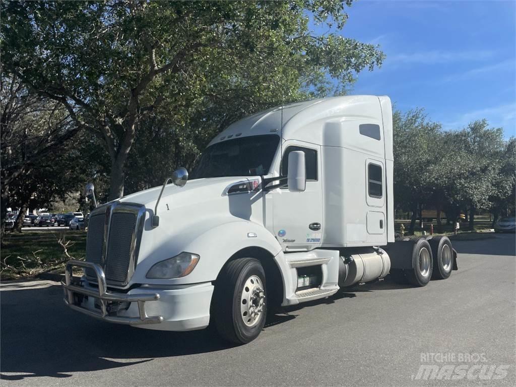 Kenworth T680 牵引车