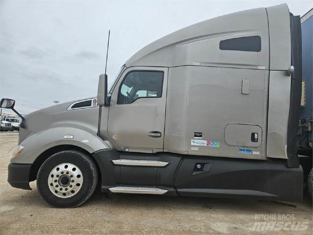 Kenworth T680 牵引车