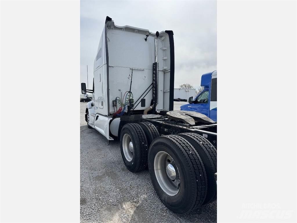 Kenworth T680 牵引车