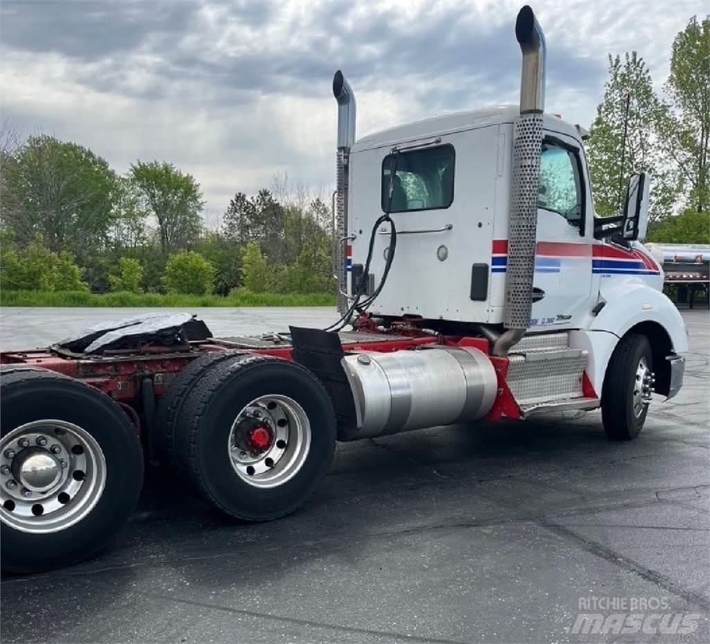 Kenworth T680 牵引车