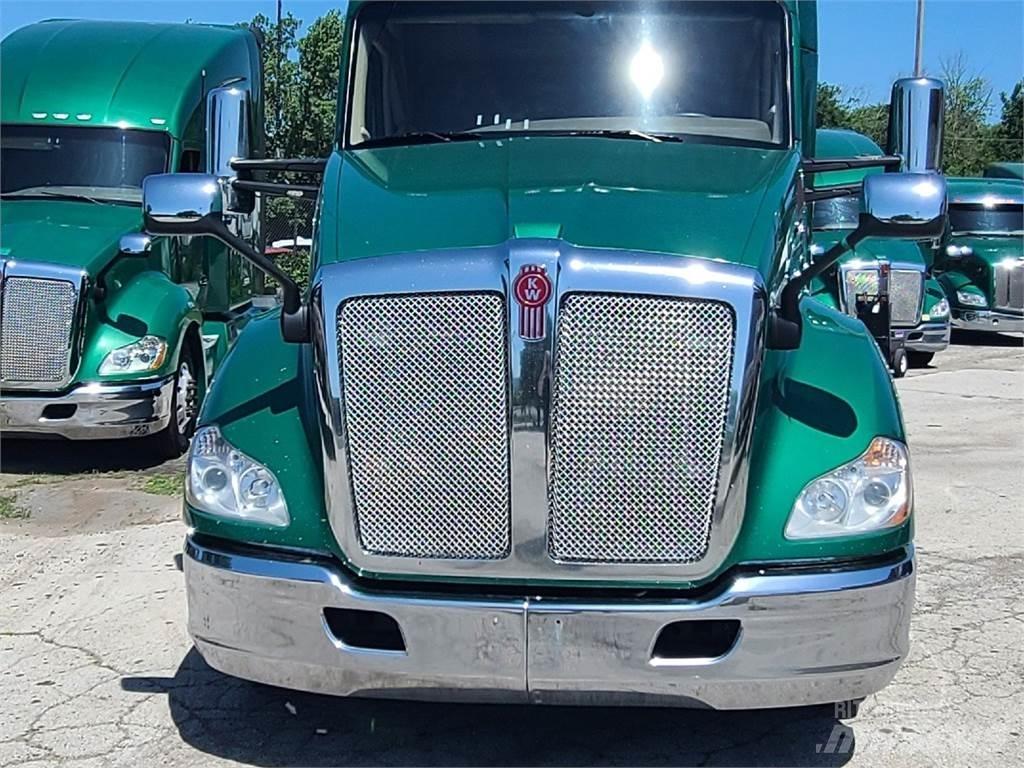 Kenworth T680 牵引车