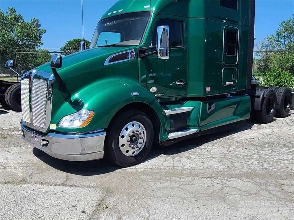 Kenworth T680 牵引车