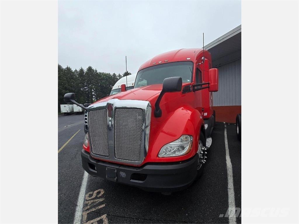 Kenworth T680 牵引车