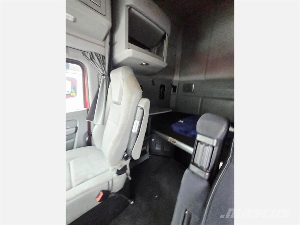 Kenworth T680 牵引车