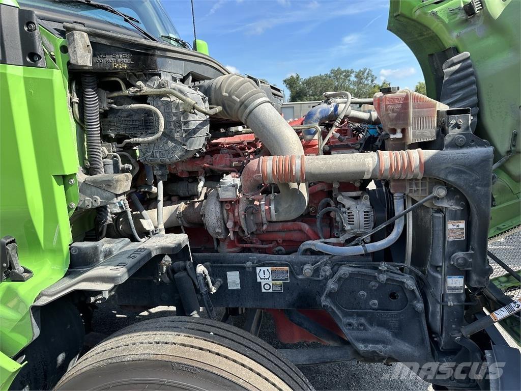 Kenworth T680 牵引车