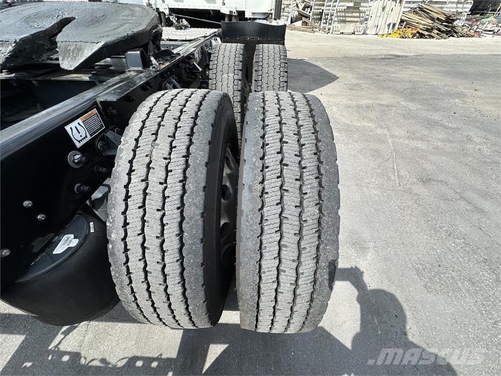 Kenworth T680 牵引车