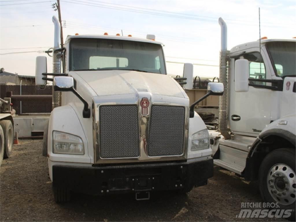Kenworth T880 牵引车