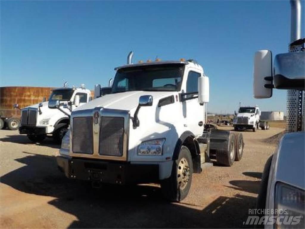 Kenworth T880 牵引车