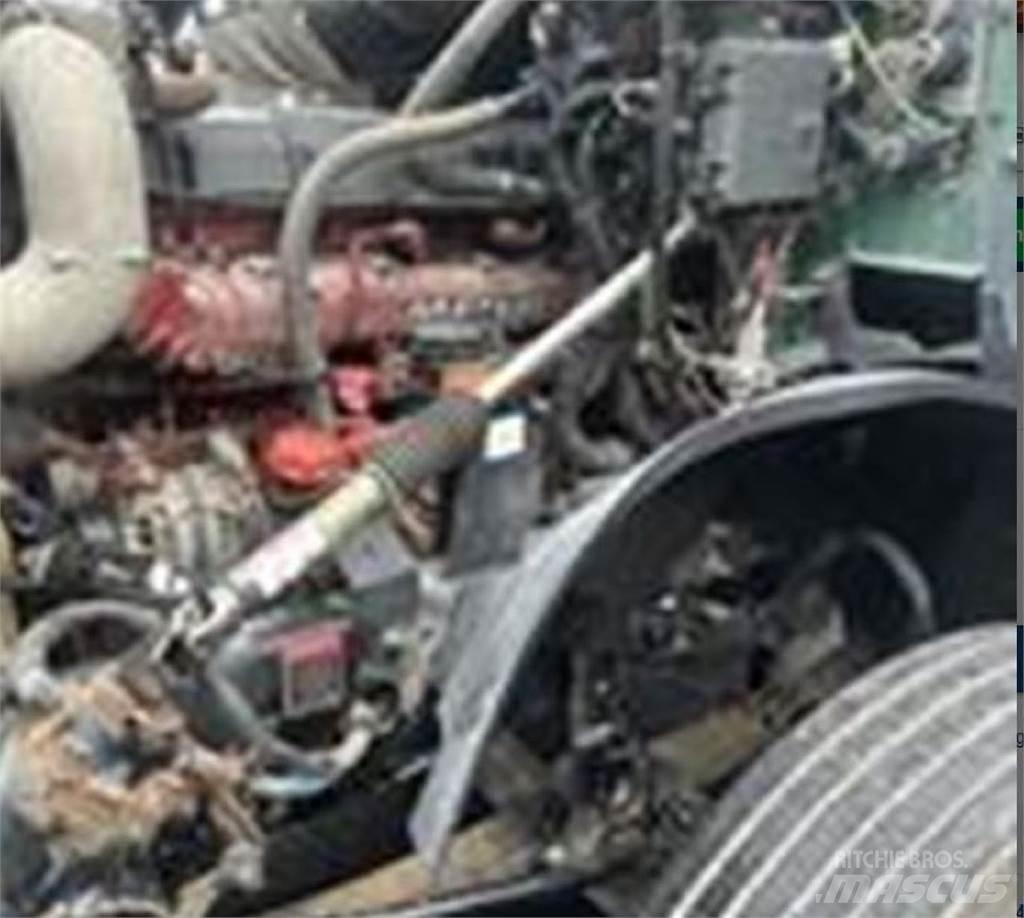 Mack AN64T 牵引车