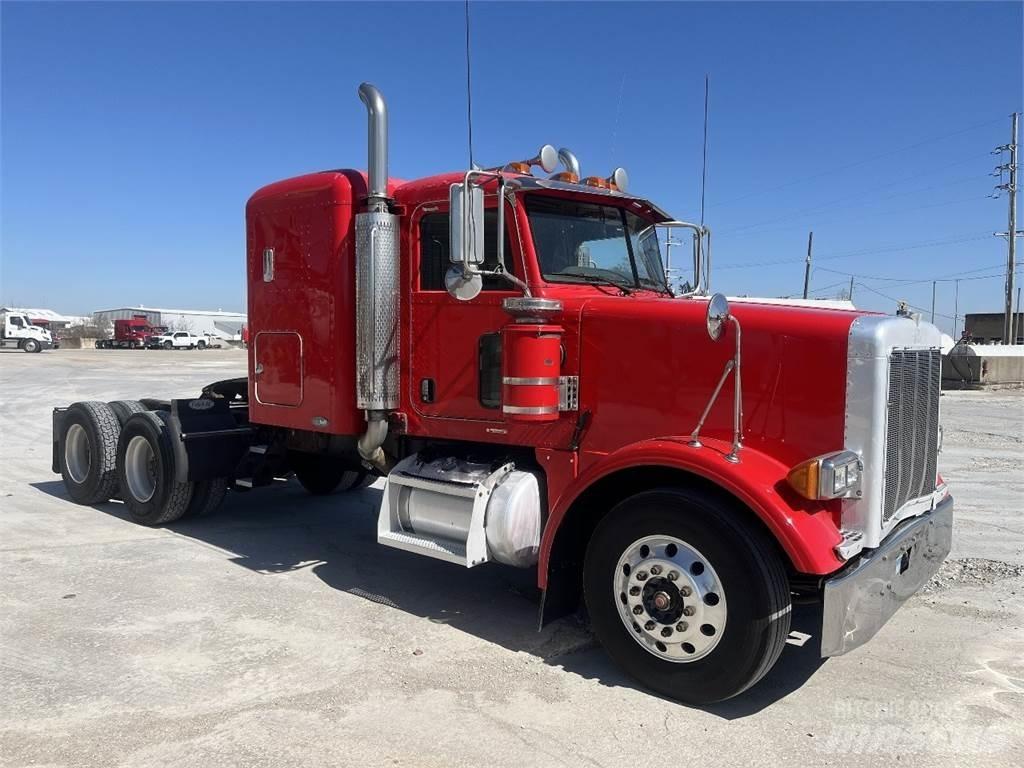 Peterbilt 378 牵引车