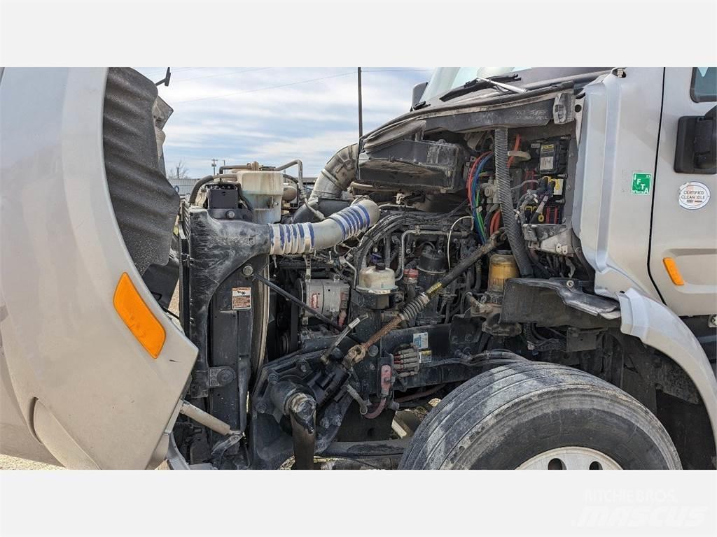 Peterbilt 579 其他货车