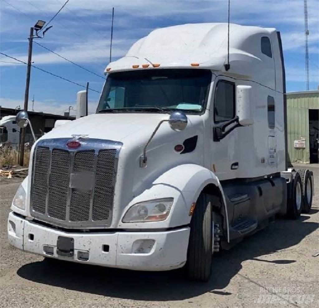 Peterbilt 579 牵引车