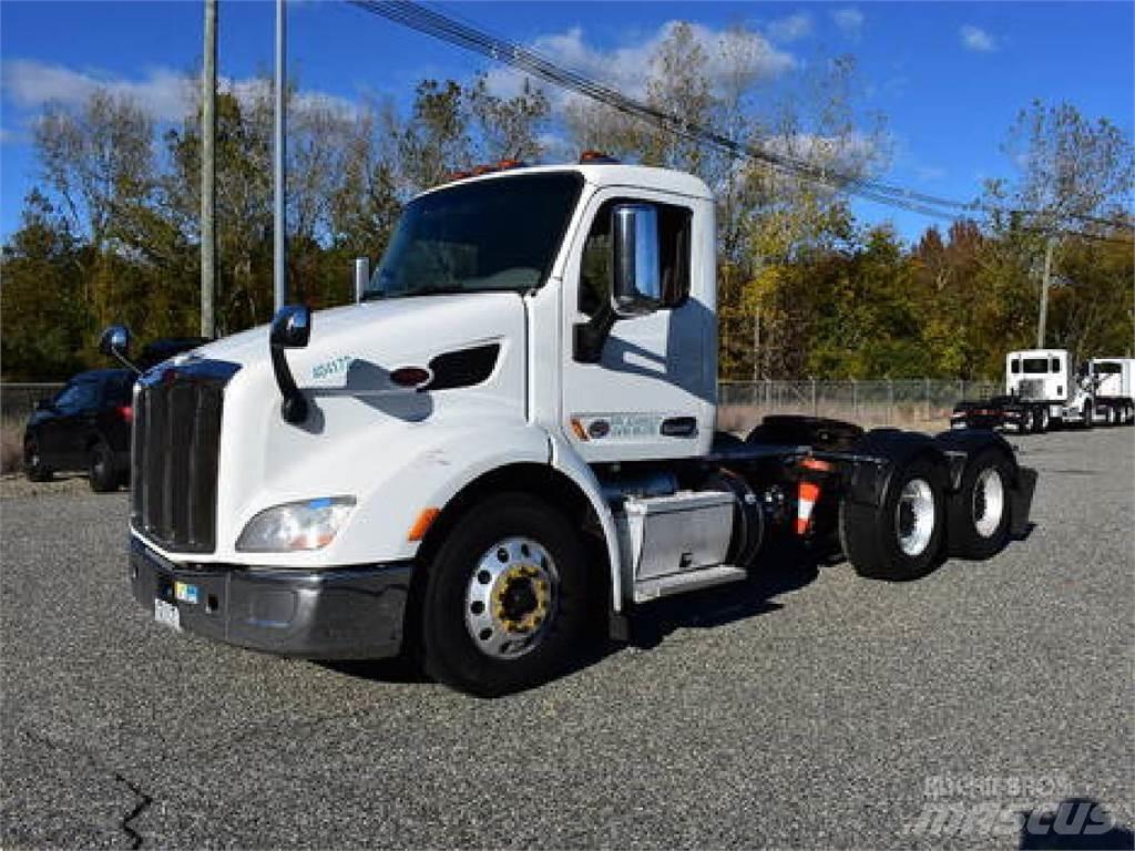 Peterbilt 579 牵引车