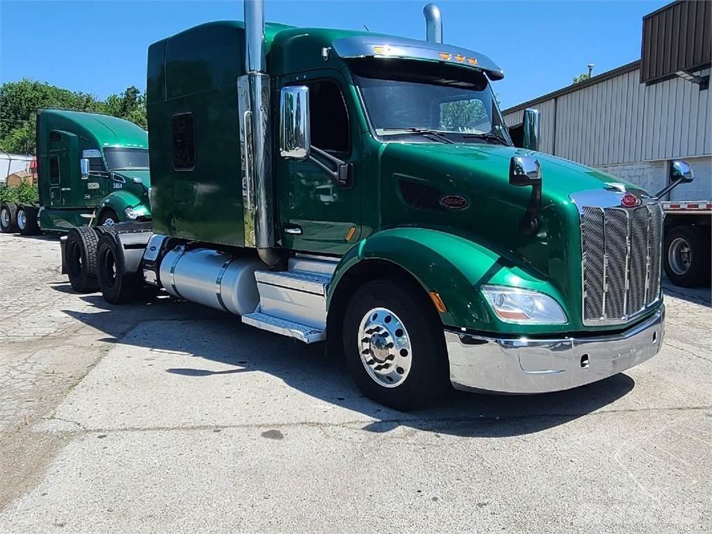 Peterbilt 579 牵引车