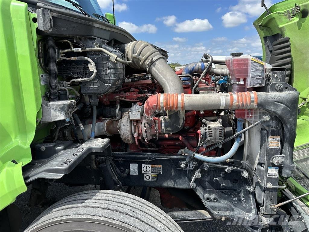 Peterbilt 579 牵引车