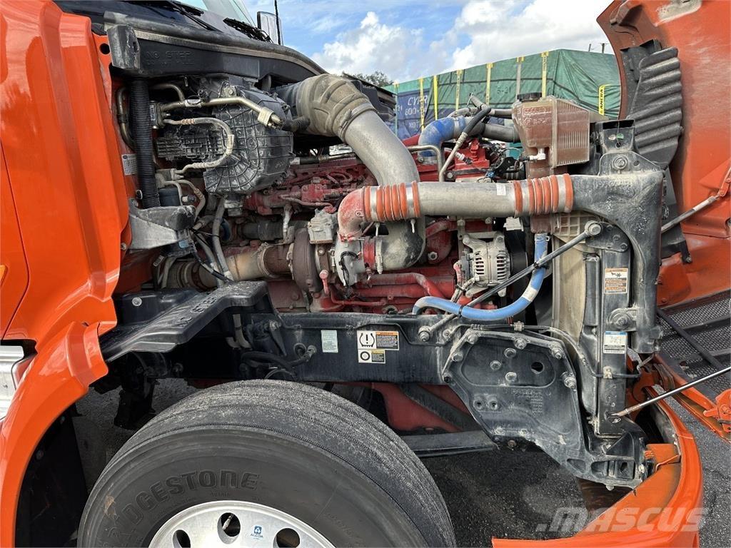 Peterbilt 579 牵引车