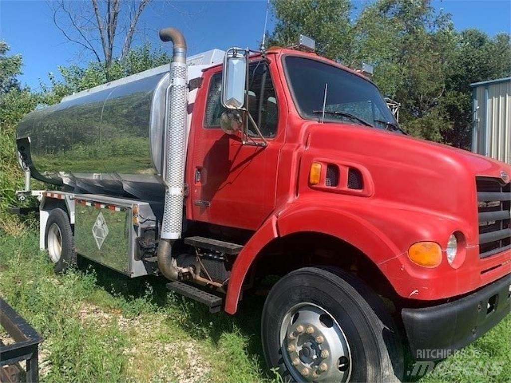 Sterling L7500 其他货车