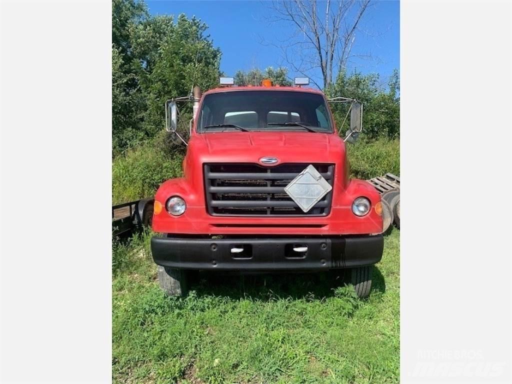 Sterling L7500 其他货车