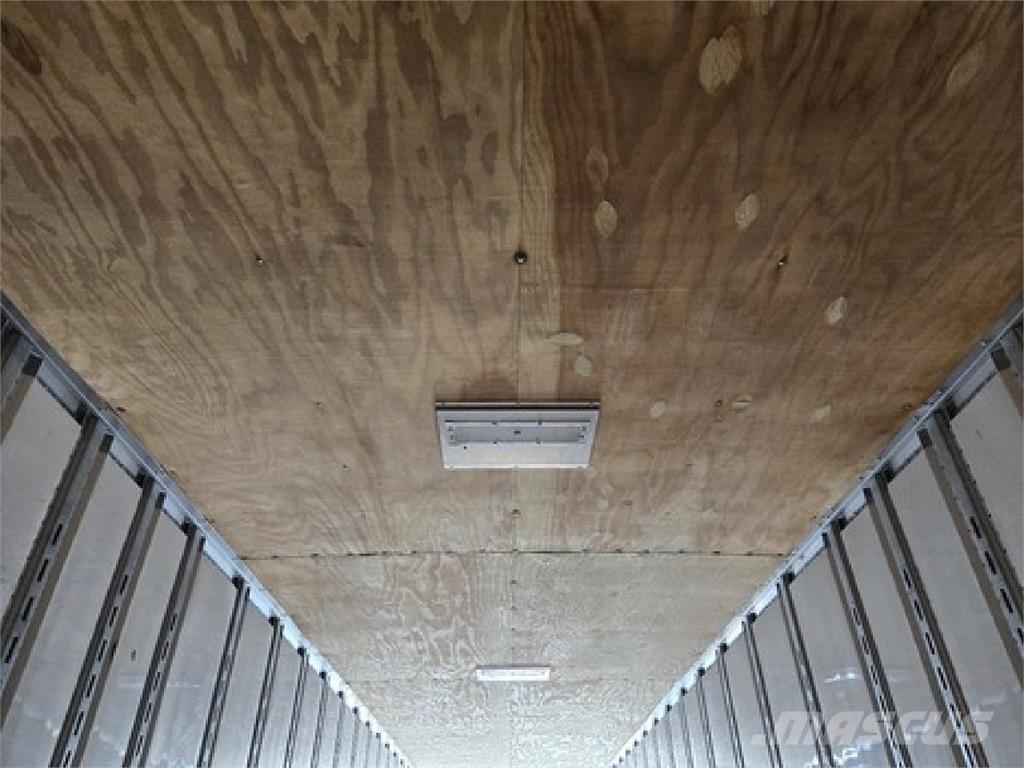 Utility VS2DX 48' 厢式拖车