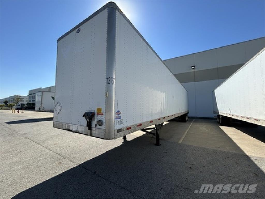 Utility VS2DX 53' 厢式拖车