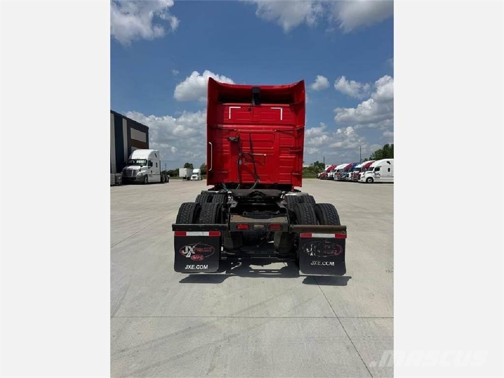 Volvo VNL 860 牵引车