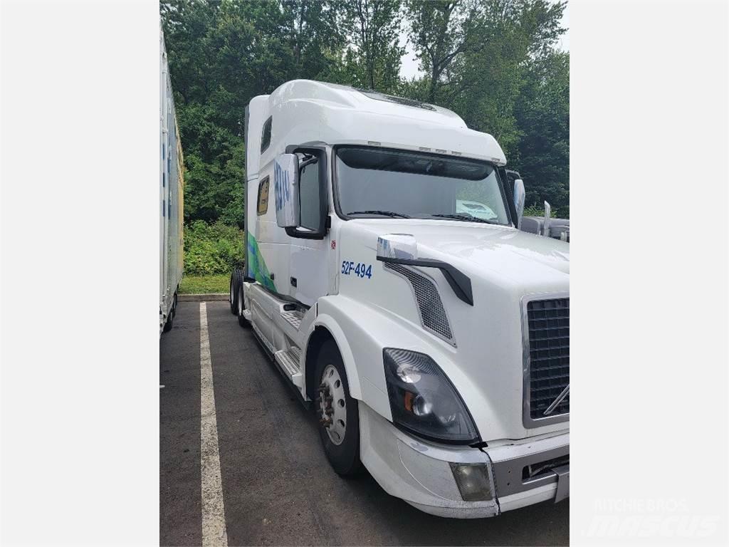 Volvo VNL64T780 牵引车