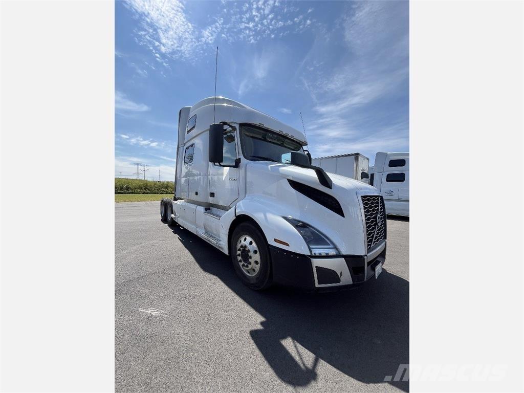 Volvo VNL860 牵引车