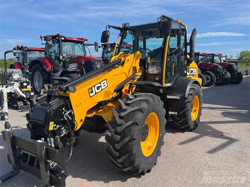 JCB TM320S 伸缩臂叉装车|叉装车