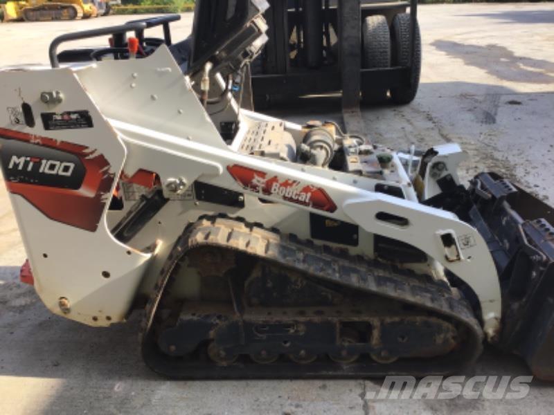 Bobcat MT100 滑移装载机