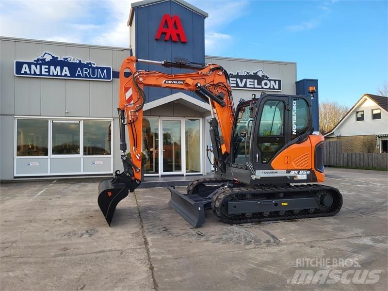 Develon DX85R-7 中型挖掘机
