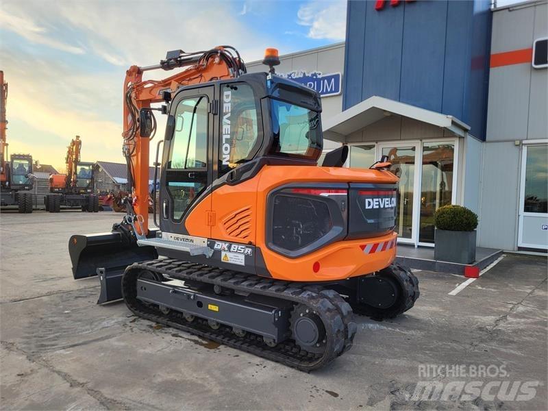 Develon DX85R-7 中型挖掘机
