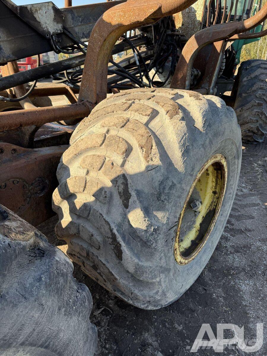 Timberjack  集运机