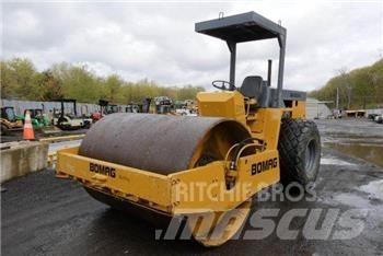 Bomag BW212D-2 其他压路机