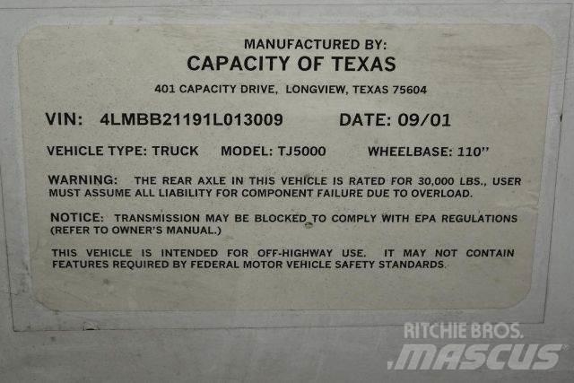 Capacity TJ5000 码头牵引车