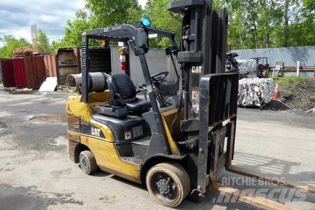CAT 2C6500 其他叉车