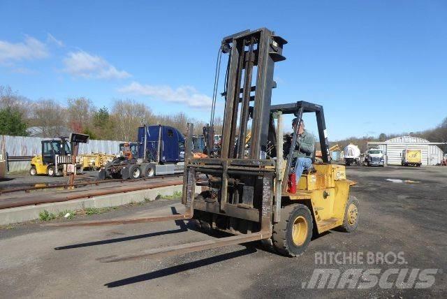 CAT V150 其他叉车