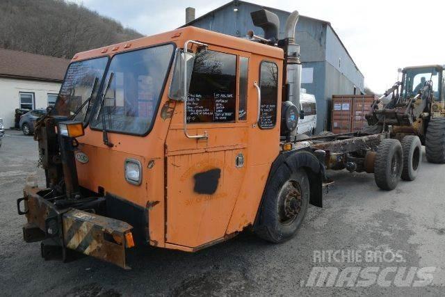 CCC CAB & CHASSIS 平板车