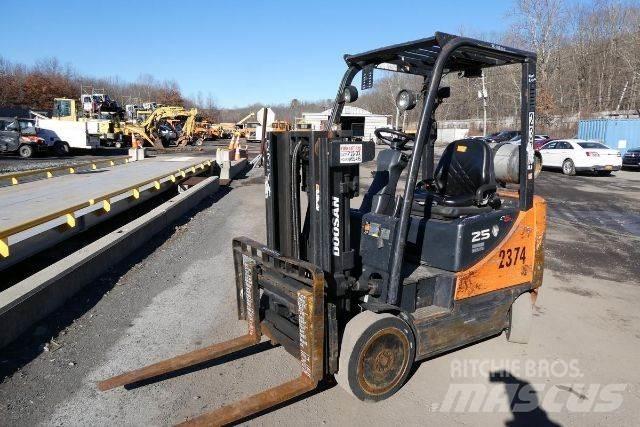 Doosan GC25P-5 其他叉车