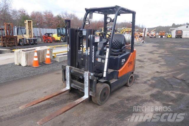 Doosan GC25P-5 其他叉车