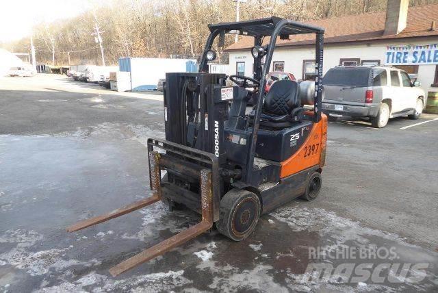 Doosan GC25P-5 其他叉车